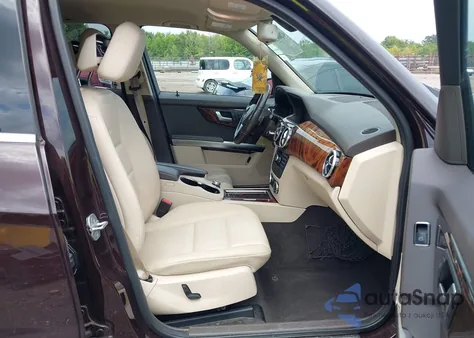 2013 Mercedes-Benz Glk 350 z USA, uszkodzony, nr VIN WDCGG5HB8DG016418